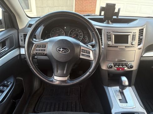 Used 2014 Subaru Outback 2.5i Premium w/ Popular Package #1A image 2