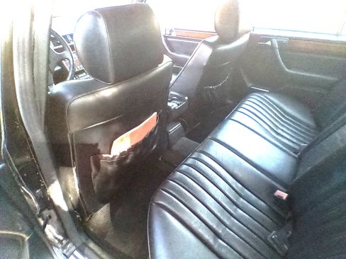 Used 1995 Mercedes-Benz E 300 Sedan image 15