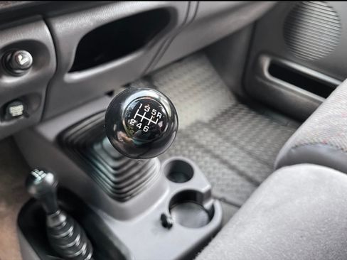 Used 2001 Dodge Ram 2500 Truck 4x4 Quad Cab image 10