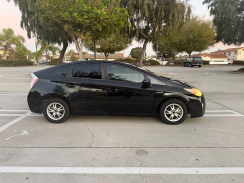 Used 2011 Toyota Prius Two image 5