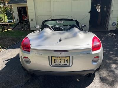 Used 2008 Pontiac Solstice GXP w/ Premium Package RWD image 5