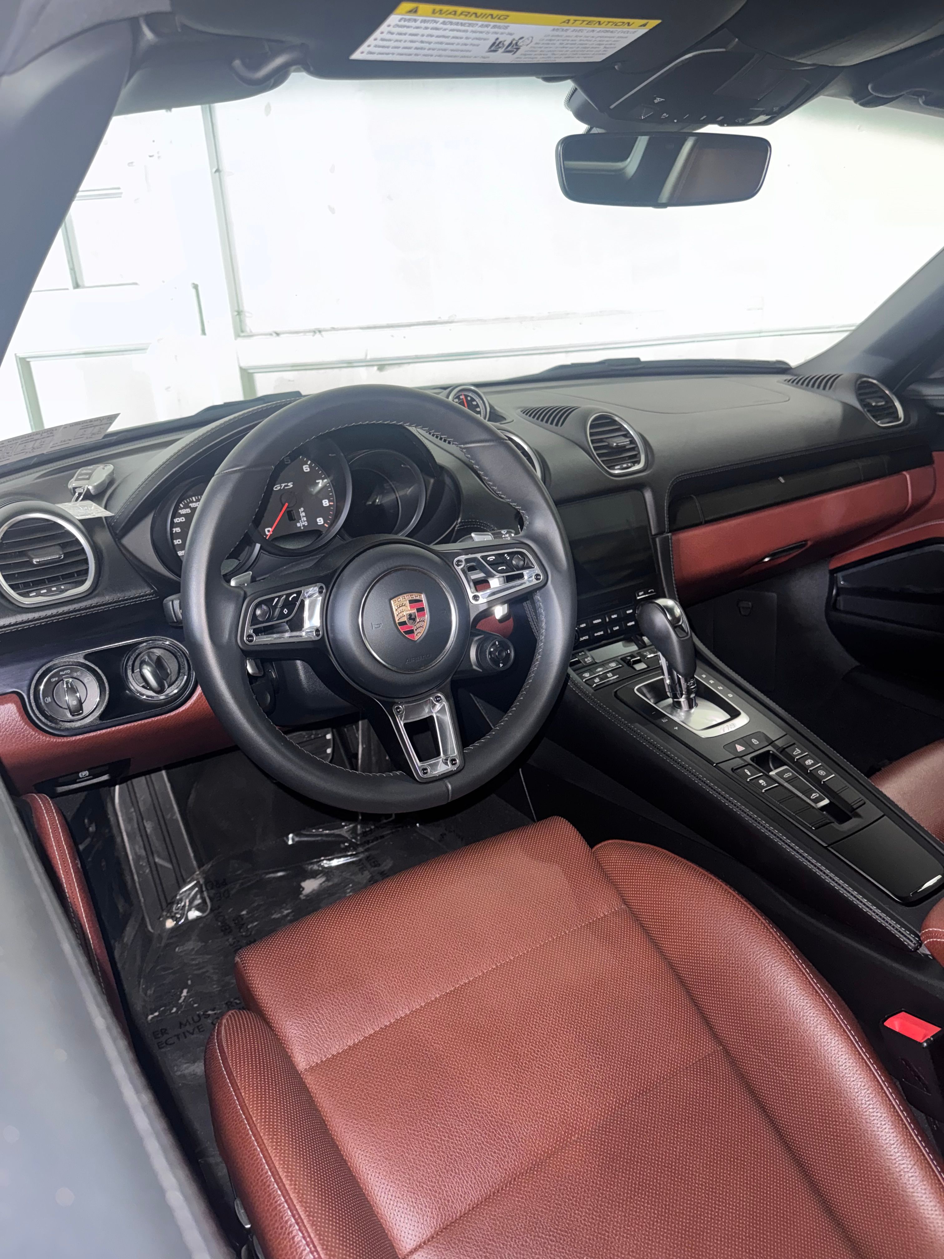 Used 2024 Porsche 718 Boxster GTS RWD image 17
