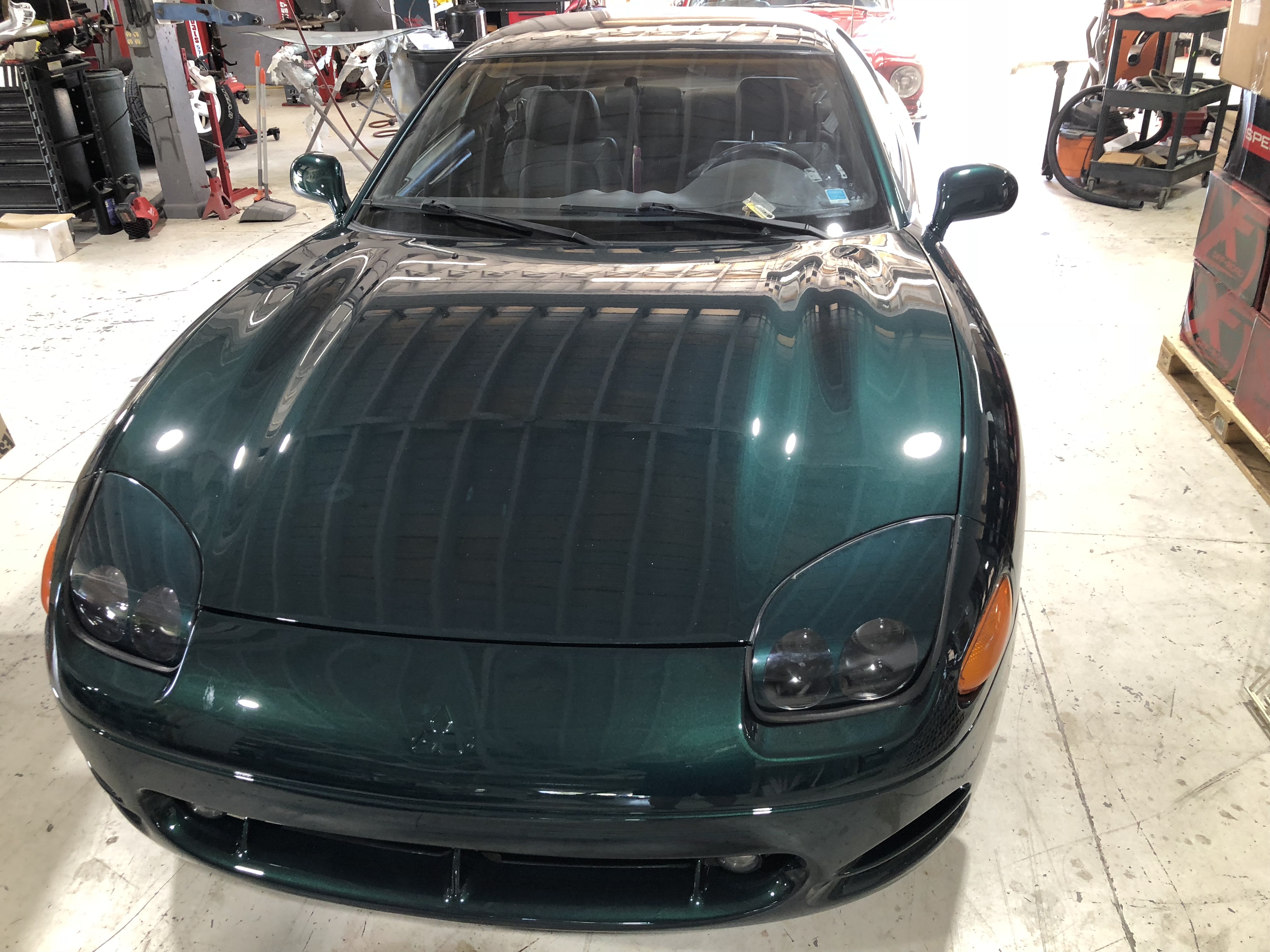 Used 1995 Mitsubishi 3000GT FWD image 1