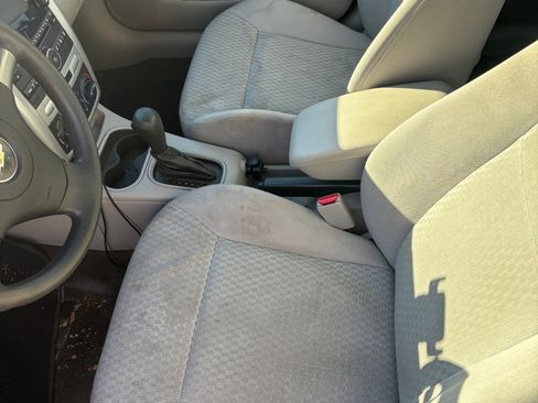 Used 2010 Chevrolet Cobalt LT image 9