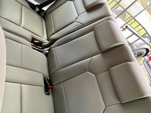 Used 2011 Honda Pilot EX-L image 9