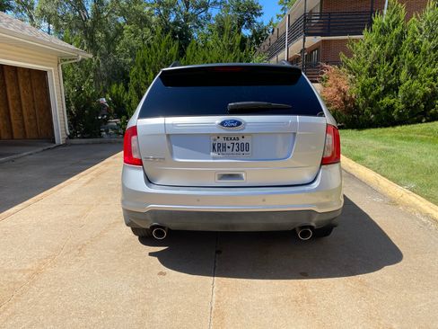 Used 2011 Ford Edge SE w/ 101A Rapid Spec Order Code image 6