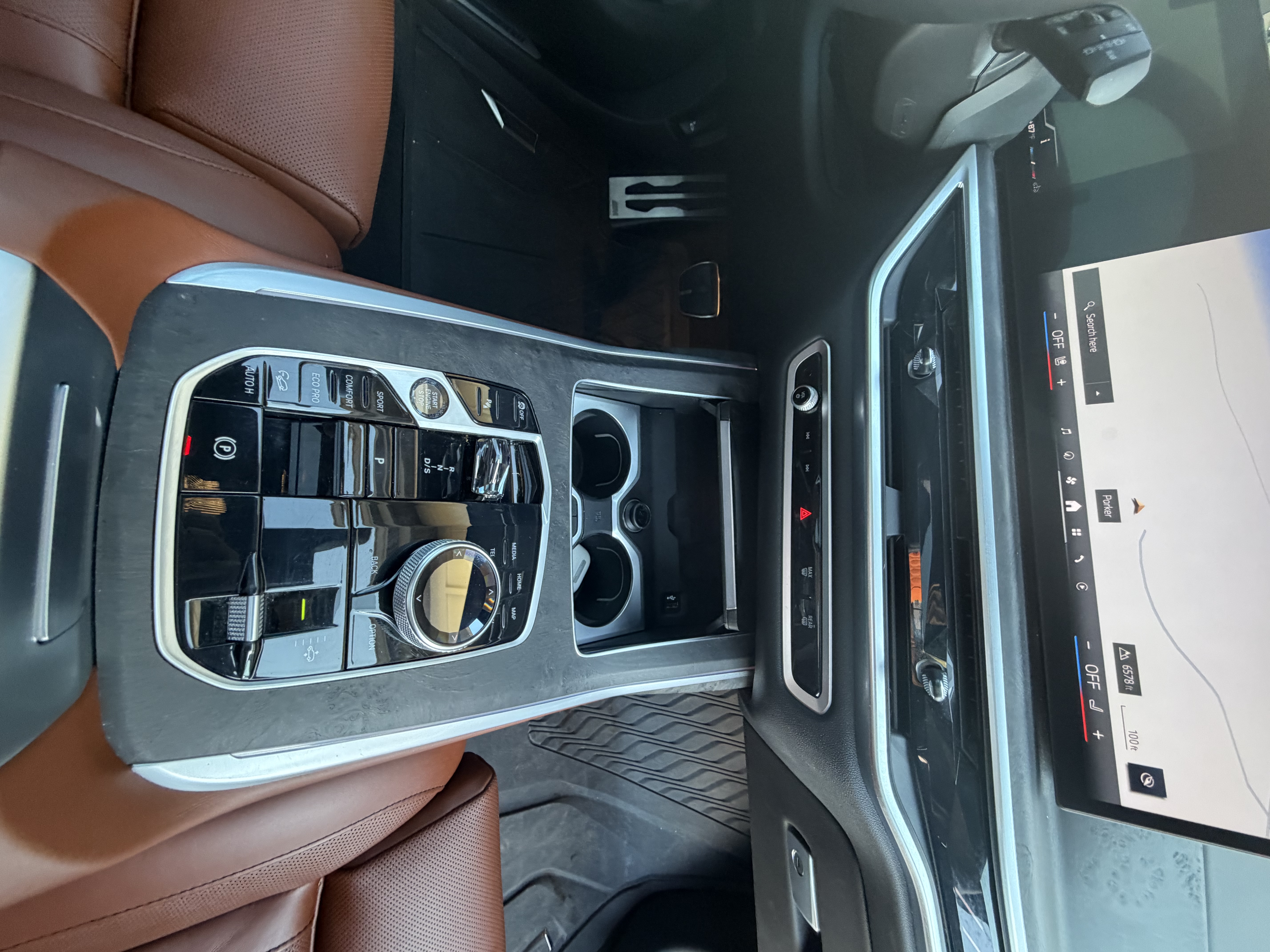 Used 2025 BMW X7 M60i AWD/4WD image 11