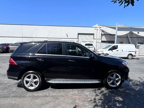Used 2018 Mercedes-Benz GLE 350 image 2