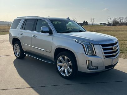 Used 2018 Cadillac Escalade Luxury