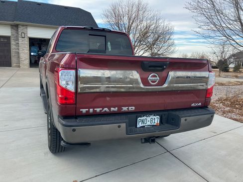 Used 2017 Nissan Titan Platinum Reserve image 16