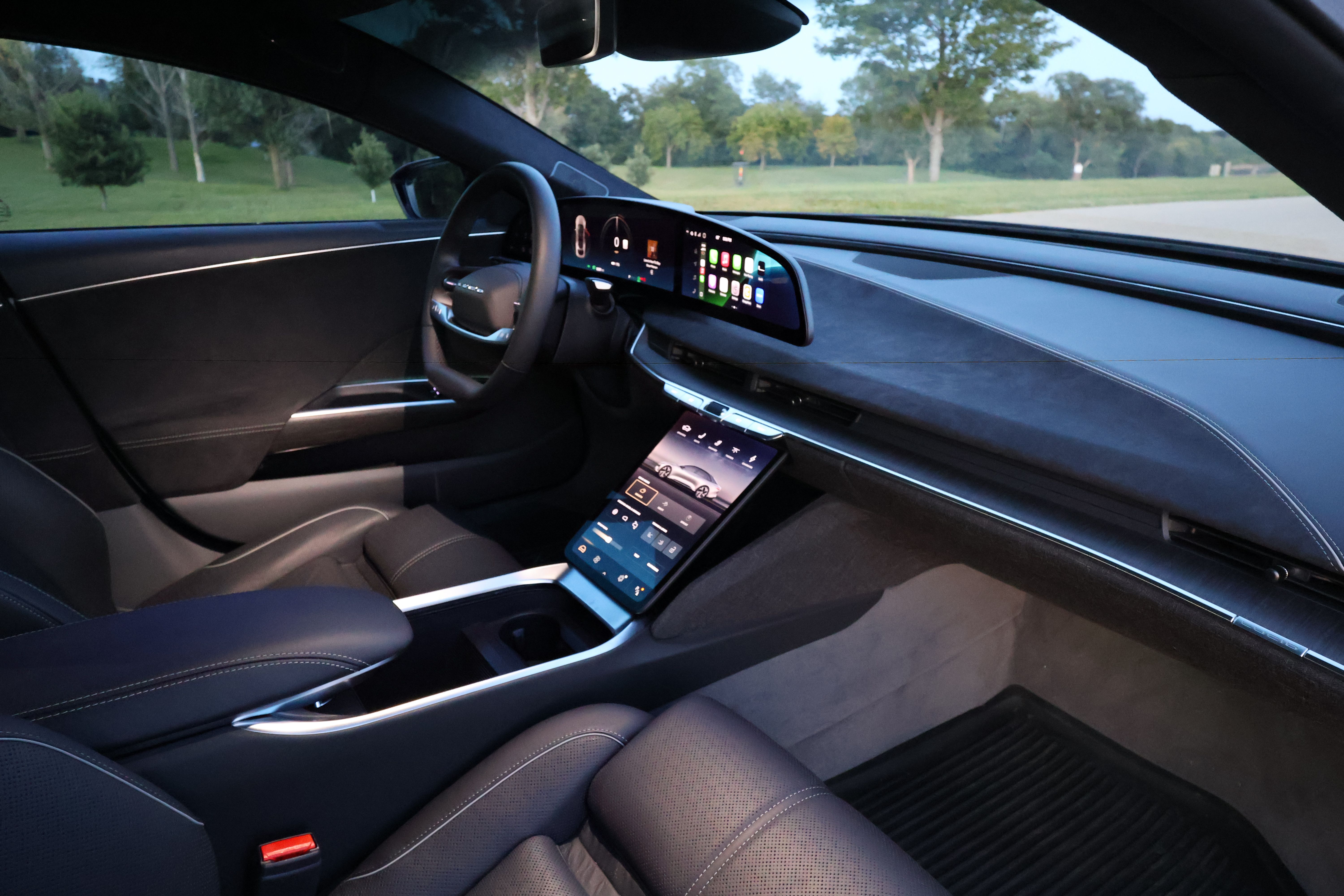 Used 2022 Lucid Air Grand Touring AWD/4WD image 14