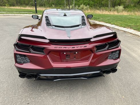 Used 2020 Chevrolet Corvette Stingray Preferred Cpe w/ 2LT Preferred Equipment Group RWD image 9