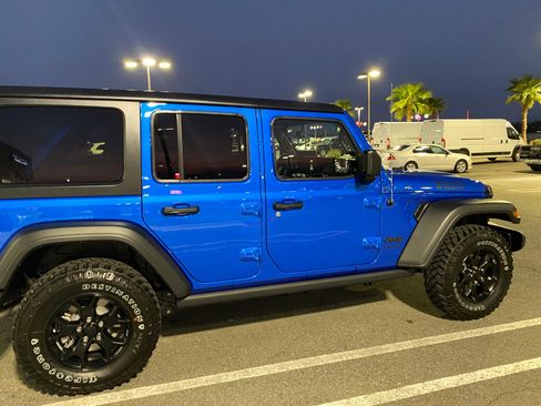Used 2021 Jeep Wrangler Unlimited Sport image 1