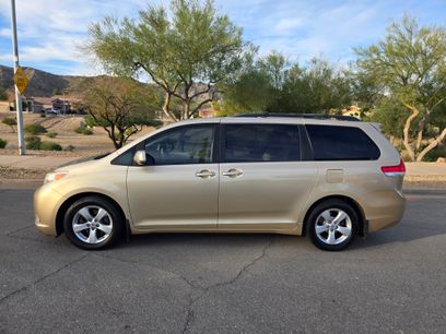 Used 2011 Toyota Sienna LE