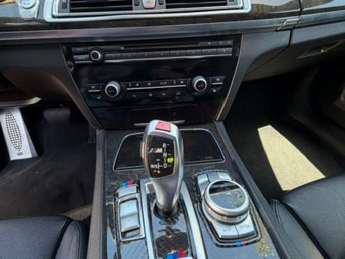 Used 2013 BMW 740i RWD image 12