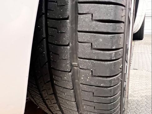 Used 2006 Pontiac Solstice Convertible image 7