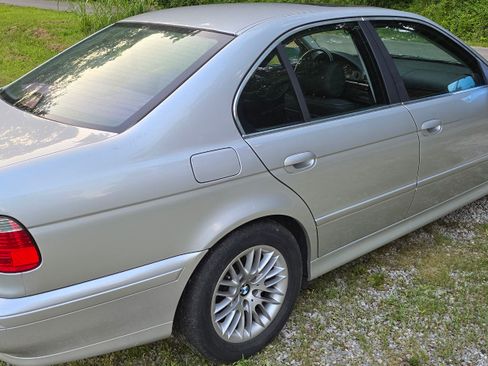 Used 2003 BMW 530i 530i Sedan 4D image 5