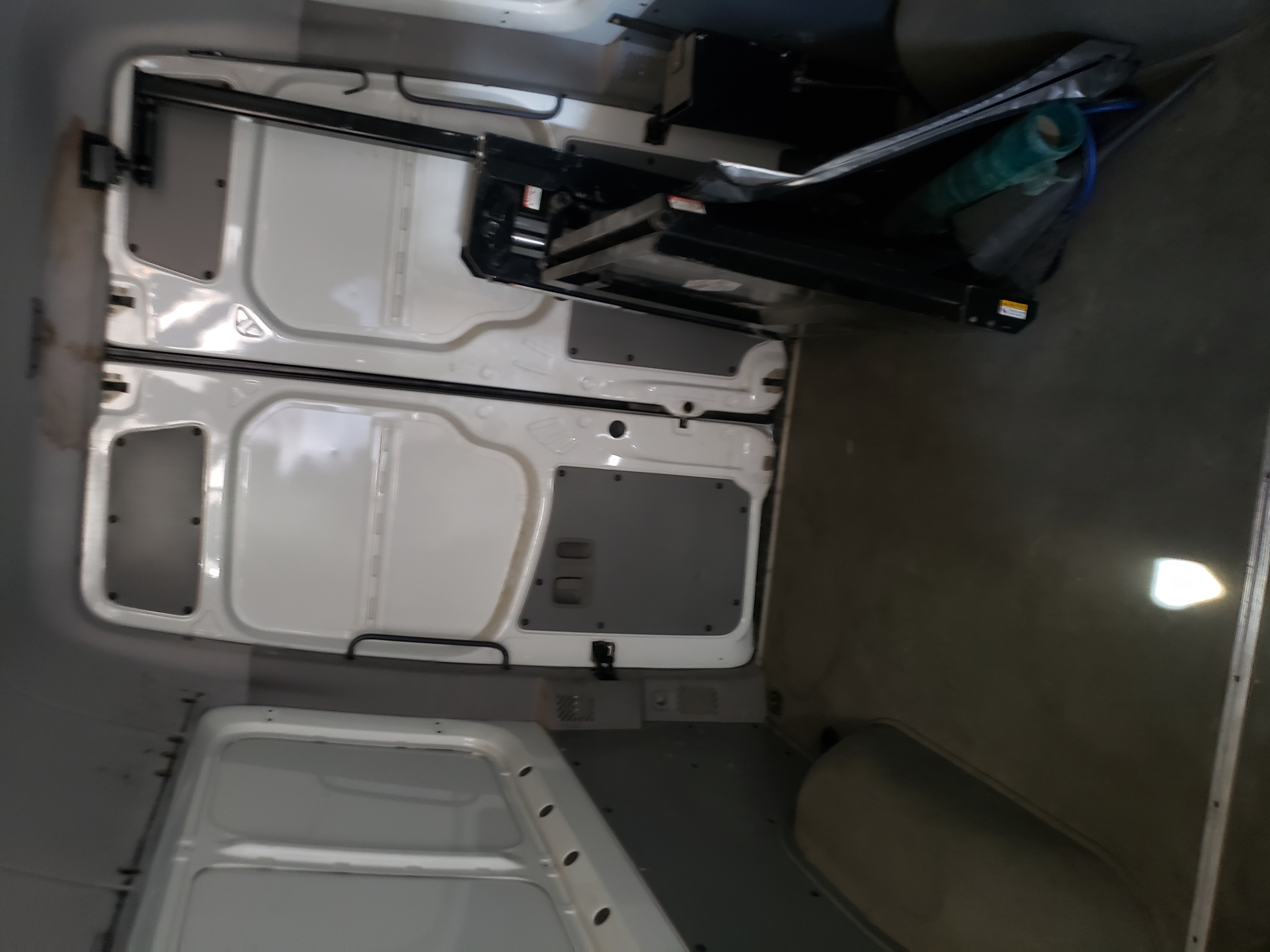Used 2012 Mercedes-Benz Sprinter 2500 image 6