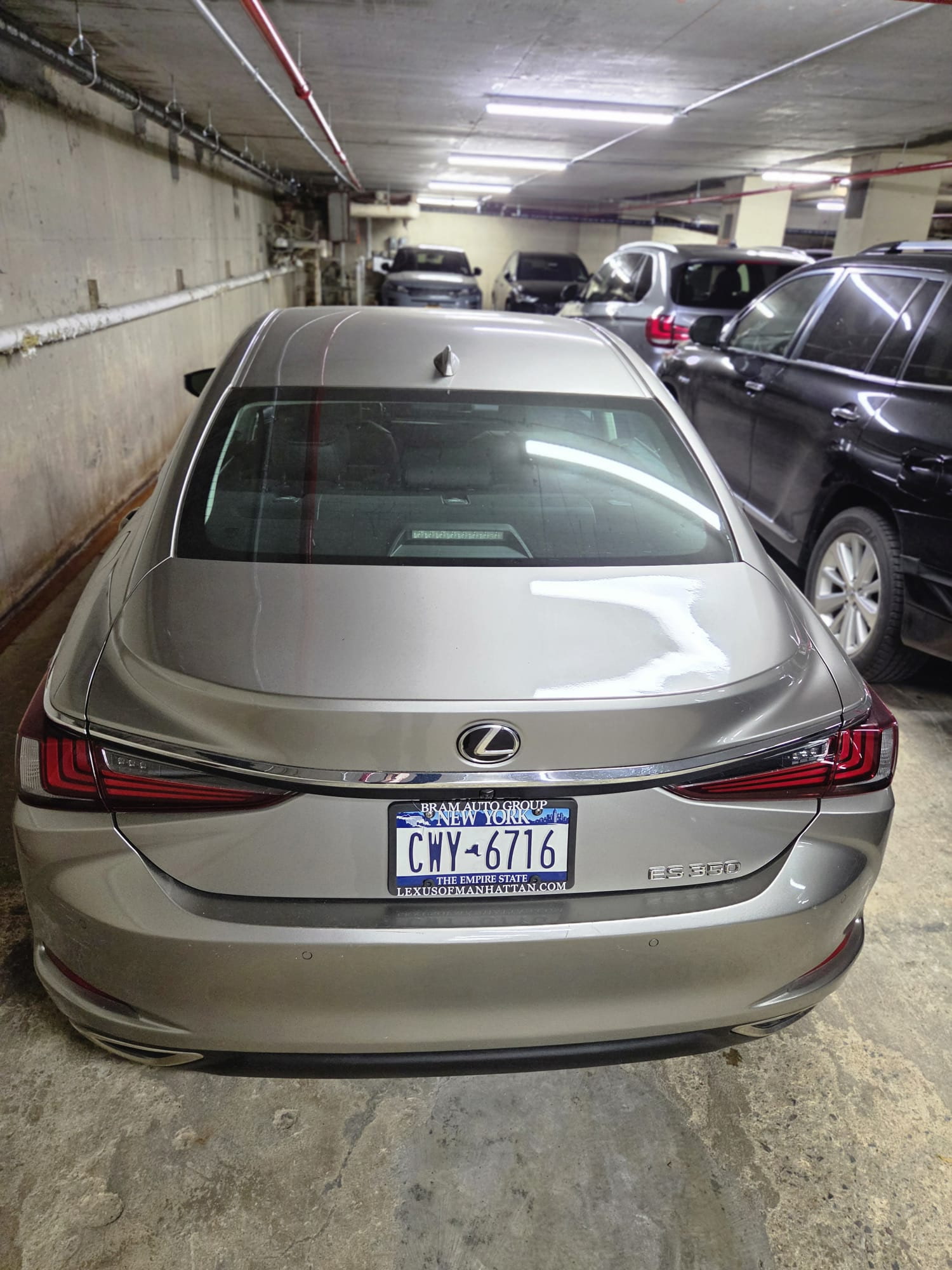 Used 2020 Lexus ES 350 w/ Premium Package FWD image 9