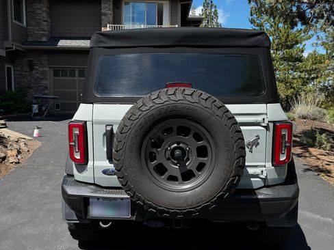 Used 2021 Ford Bronco Badlands AWD/4WD image 5