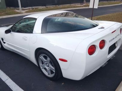Used 1998 Chevrolet Corvette Coupe w/ Roof Pkg