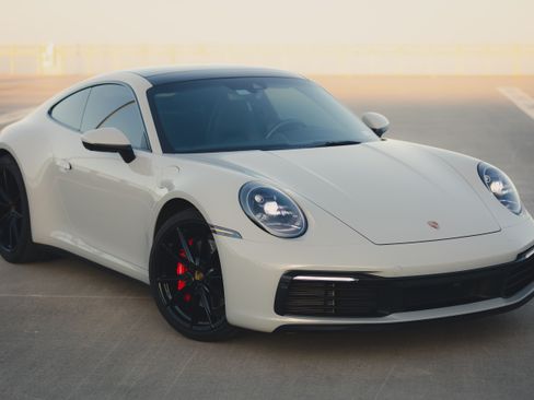 Used 2022 Porsche 911 Carrera S RWD image 20