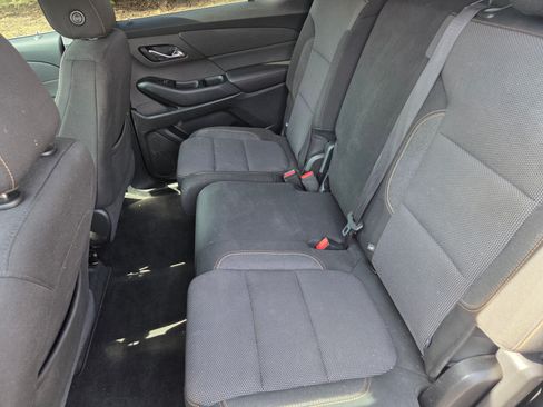 Used 2019 Chevrolet Traverse LS image 11