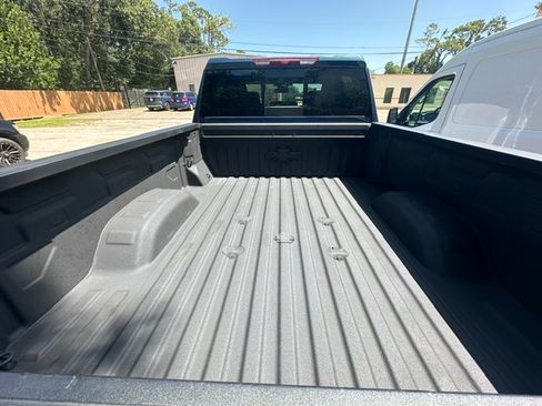 Used 2025 Chevrolet Silverado 2500 LT w/ Trail Boss Package AWD/4WD image 6