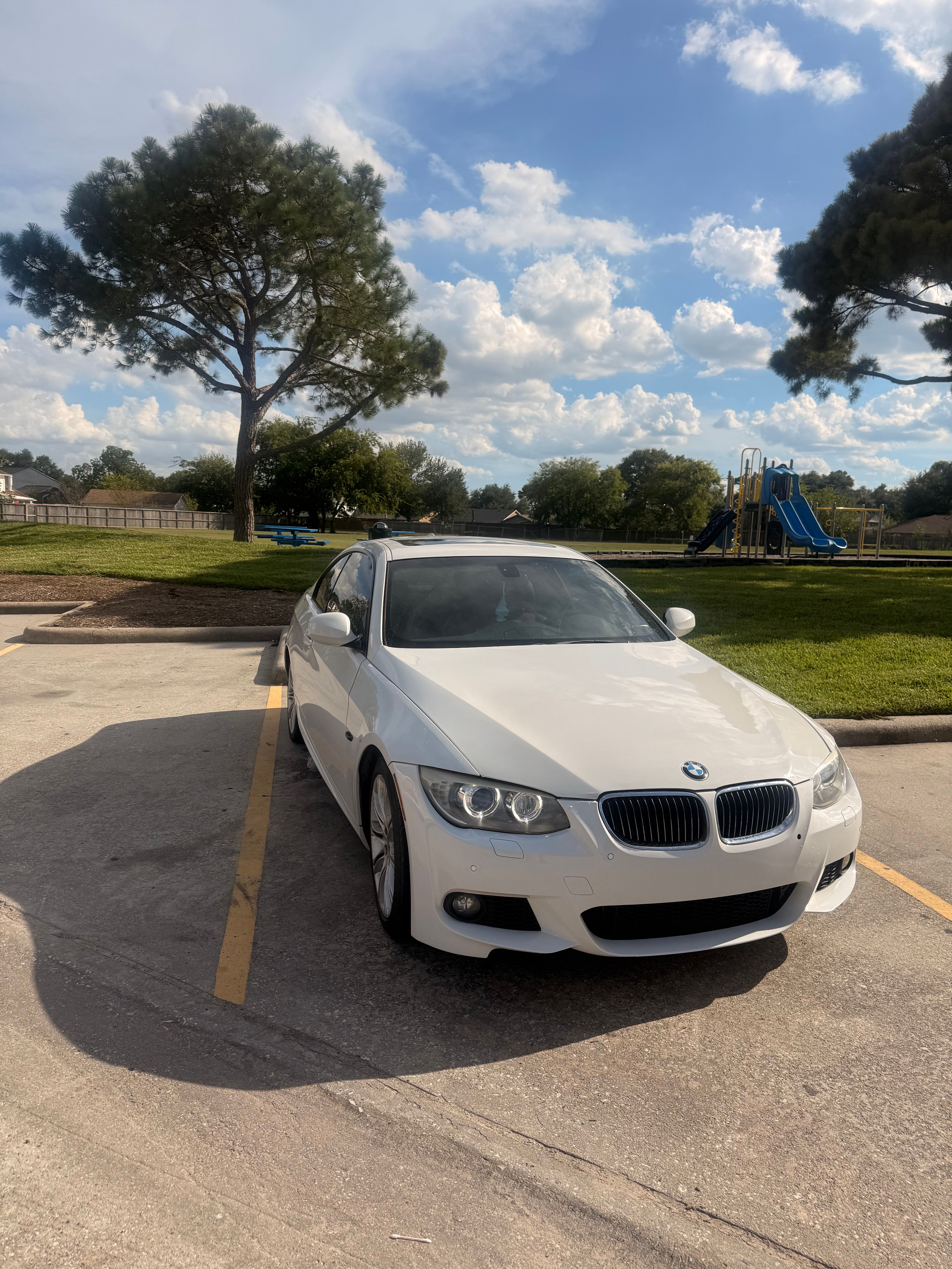 Used 2011 BMW 335i Coupe RWD image 8