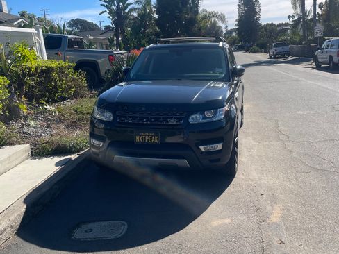 Used 2014 Land Rover Range Rover Sport Supercharged image 2
