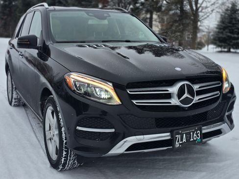 Used 2016 Mercedes-Benz GLE 350 350 4MATIC Sport Utility 4D image 4