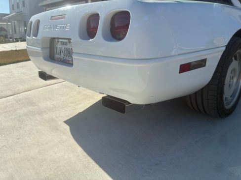 Used 1993 Chevrolet Corvette Coupe image 12