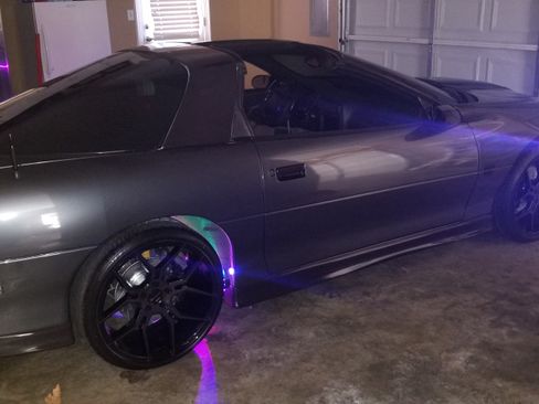 Used 1998 Chevrolet Camaro Z28 w/ Preferred Equipment Group 2 image 19