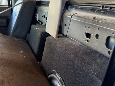 Used 2010 Ford F250 Lariat image 18