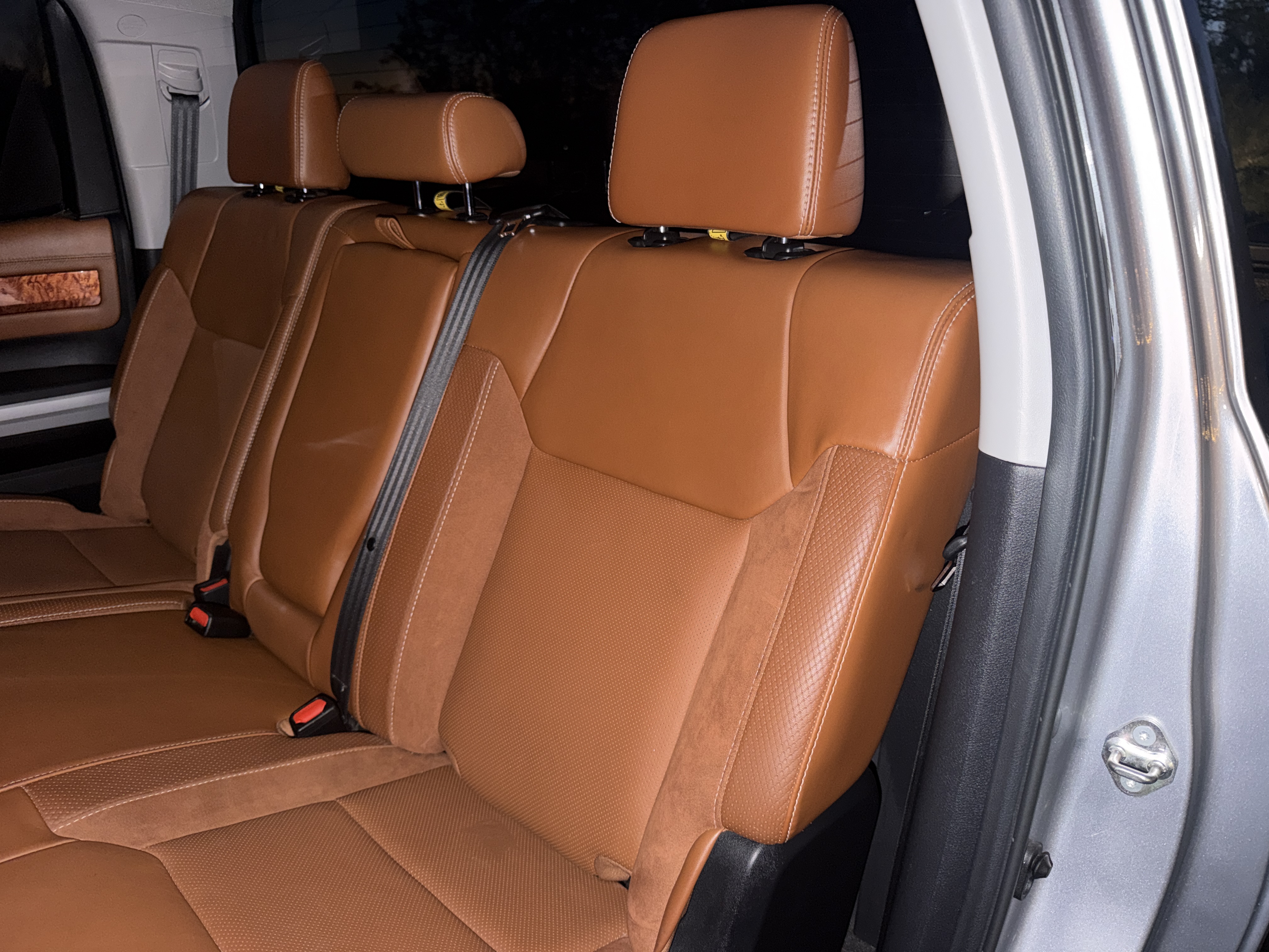 Used 2019 Toyota Tundra 1794 Edition AWD/4WD image 8