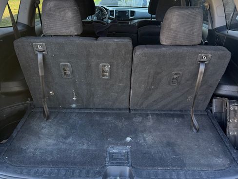 Used 2018 Honda Pilot LX image 13