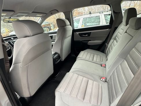 Used 2018 Honda CR-V LX image 5