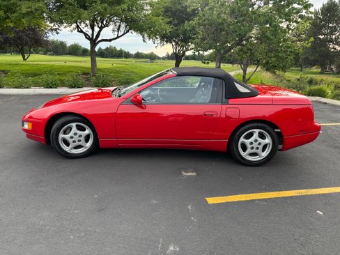 Used 1993 Nissan 300ZX Convertible RWD image 2