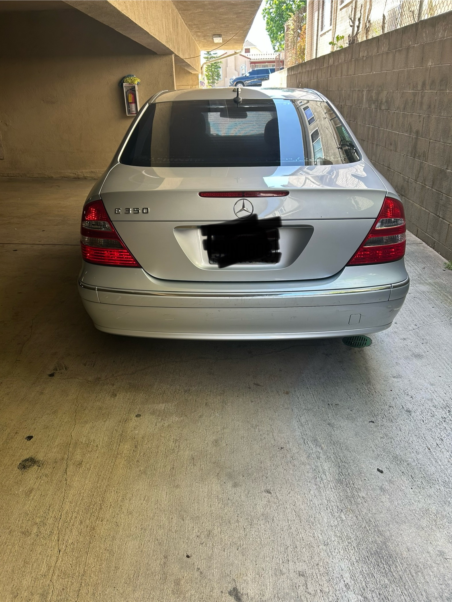 Used 2006 Mercedes-Benz E 350 Sedan image 2