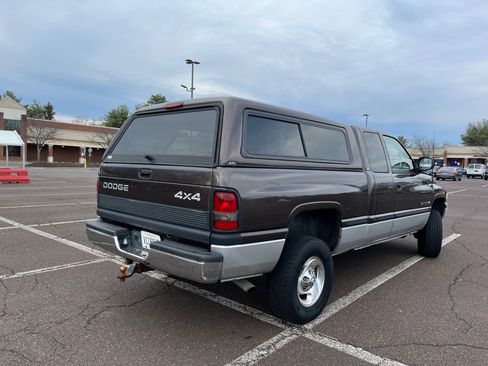 Used 1998 Dodge Ram 1500 Truck 4x4 Quad Cab image 8