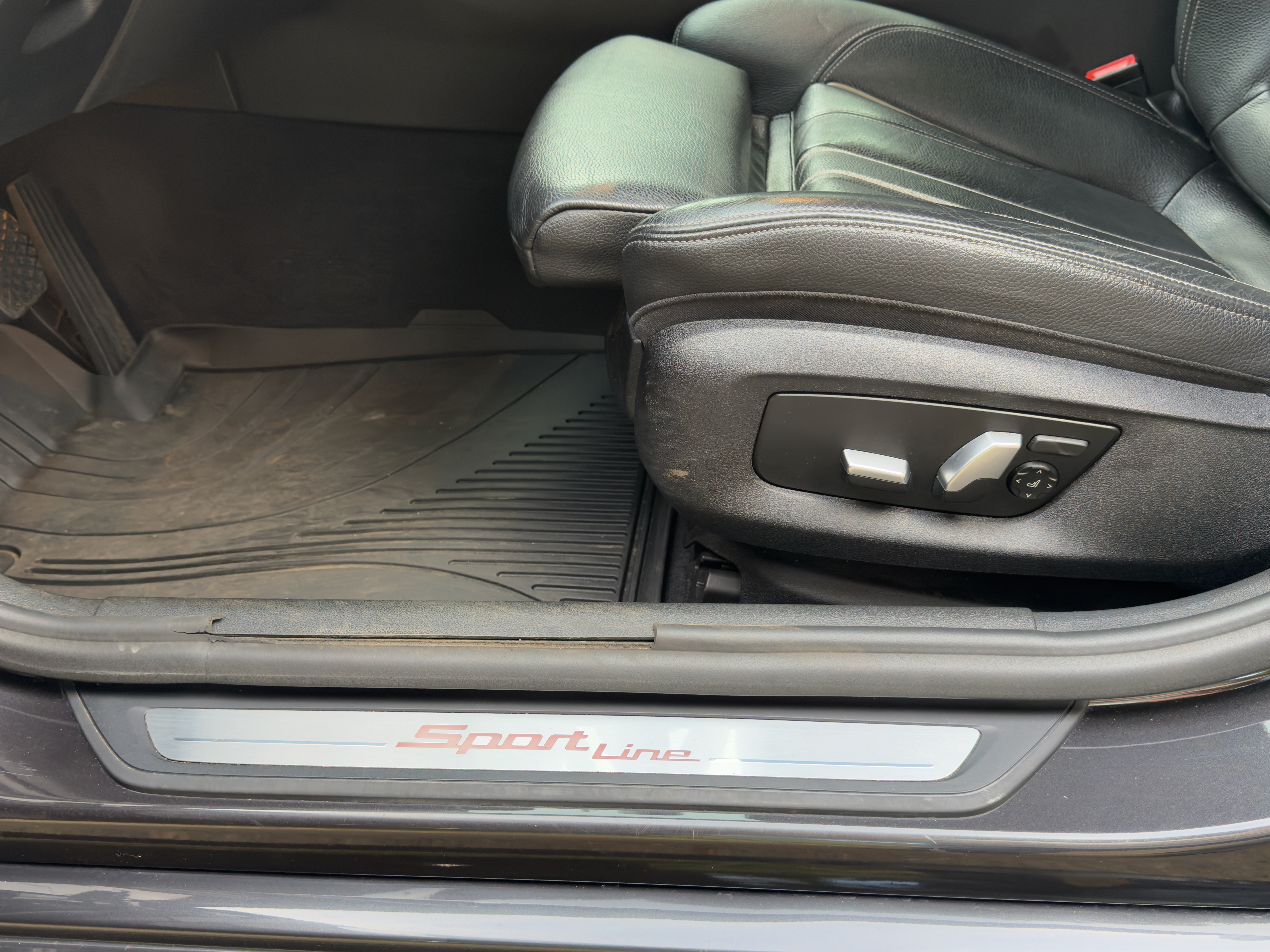 Used 2018 BMW 530i RWD image 18