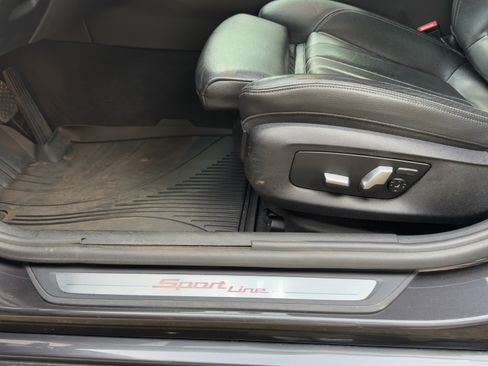 Used 2018 BMW 530i RWD image 18