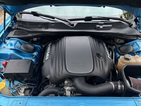 Used 2016 Dodge Challenger R/T w/ Blacktop Package image 25