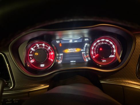 Used 2016 Dodge Challenger SRT Hellcat RWD image 12