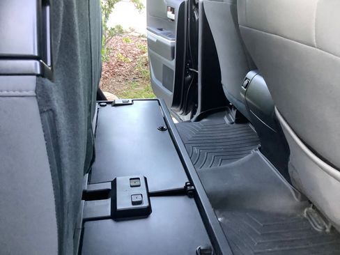 Used 2019 Toyota Tundra SR5 image 15