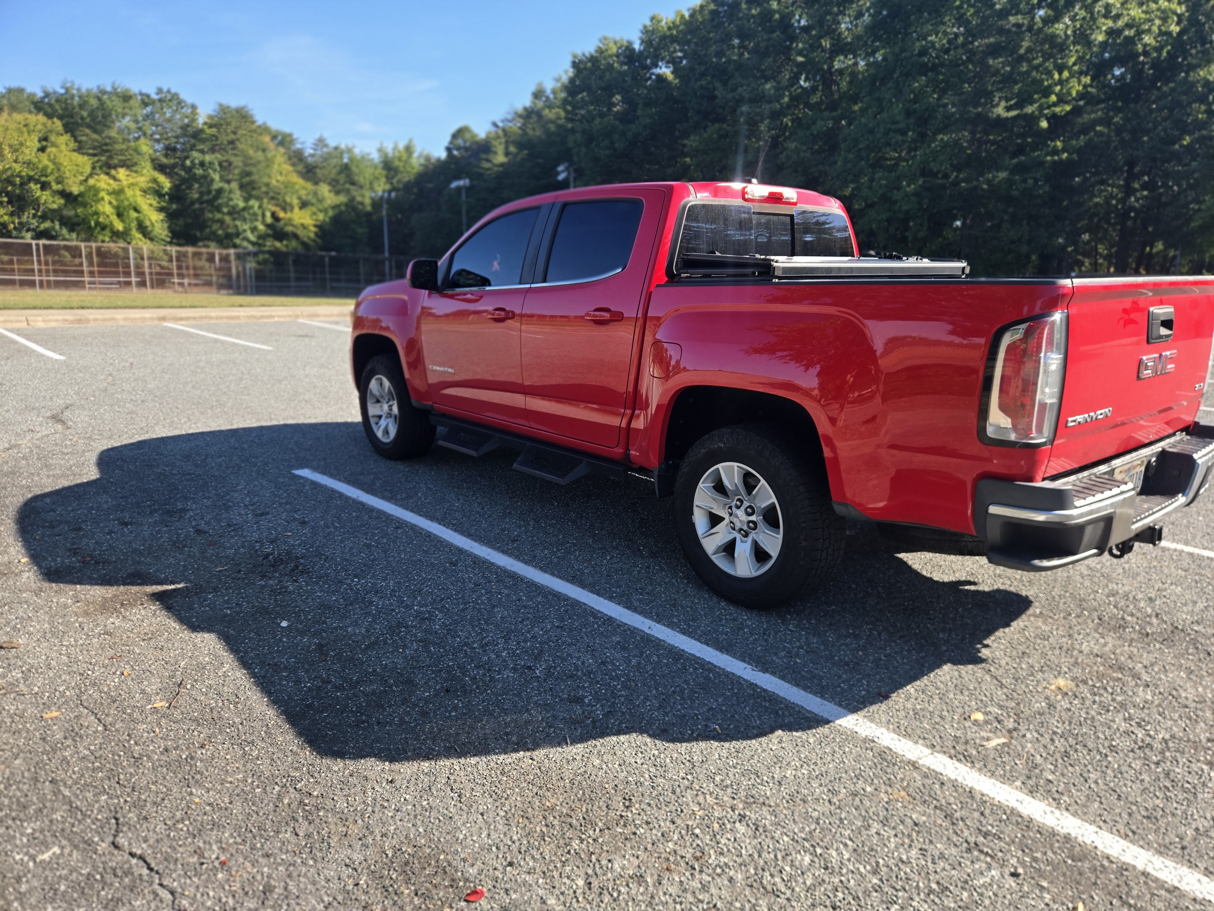 Used 2016 GMC Canyon SLE w/ SLE Convenience Package RWD image 5