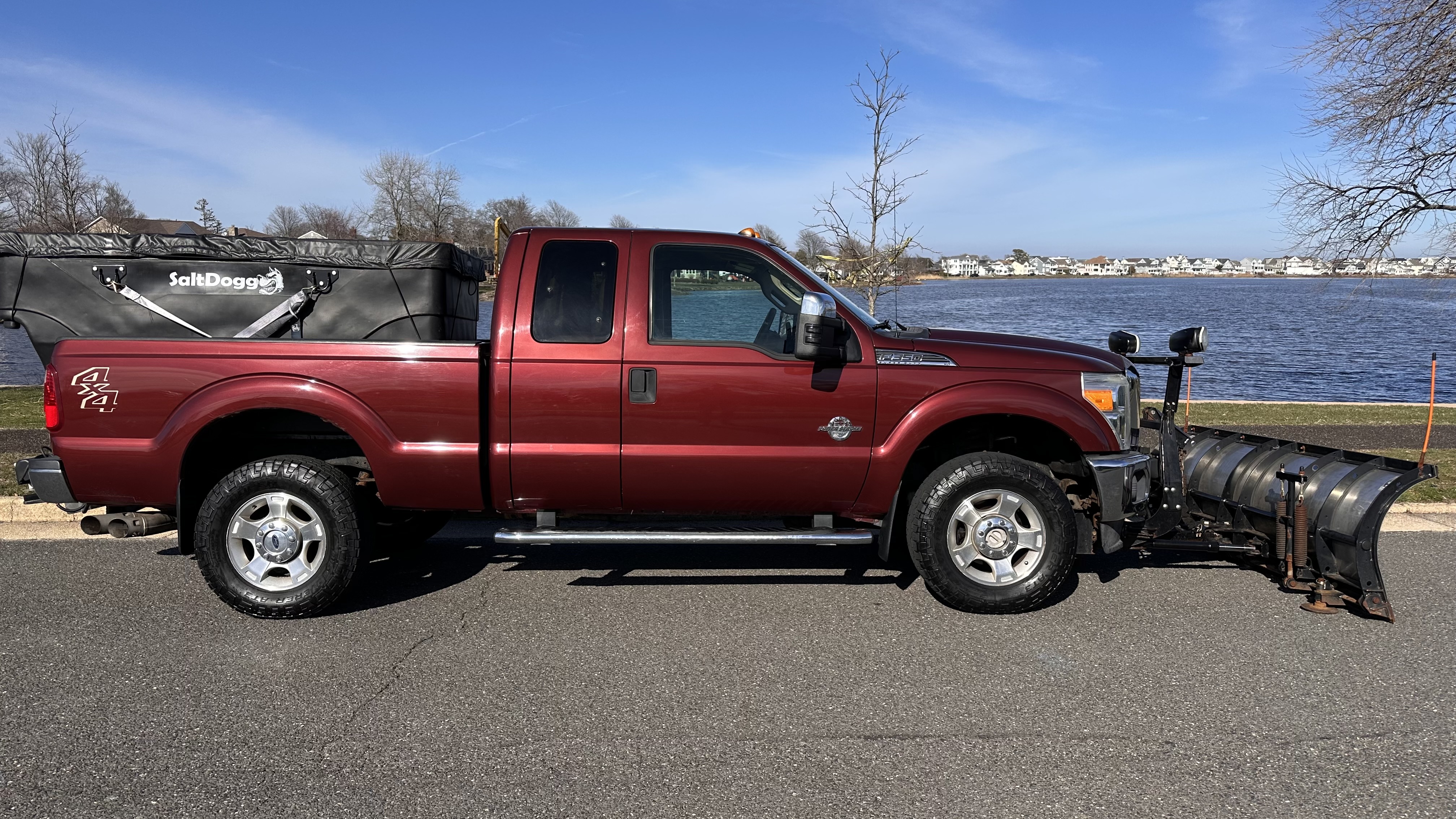 Used 2012 Ford F350 XLT w/ XLT Interior Pkg AWD/4WD image 8