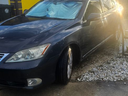 Used 2010 Lexus ES 350 image 2