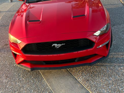 Used 2018 Ford Mustang Premium w/ Equipment Group 201A RWD image 17