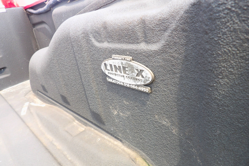 Used 2012 Jeep Wrangler Unlimited Sahara AWD/4WD image 12
